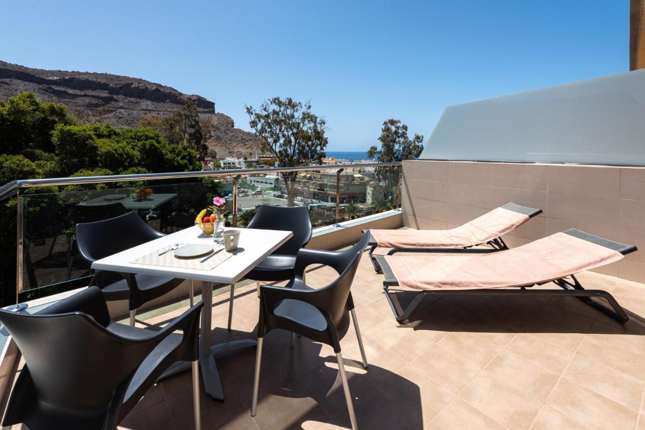 Apartamentos Las Palmeras 莫甘海滩 外观 照片