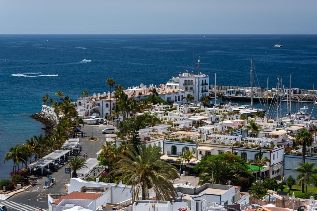 Apartamentos Las Palmeras 莫甘海滩 外观 照片